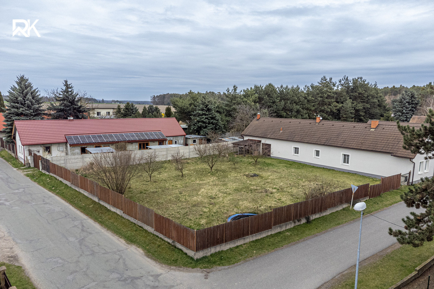 Prodej stavebního pozemku 778 m² – další