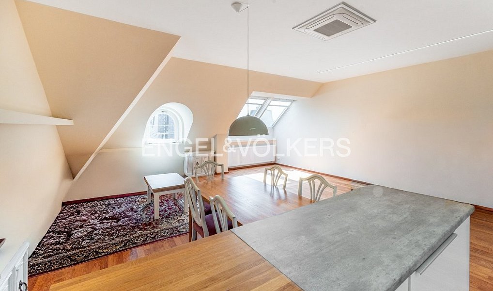 Pronájem bytu 4+kk 150 m², Praha – náhled fotky 2