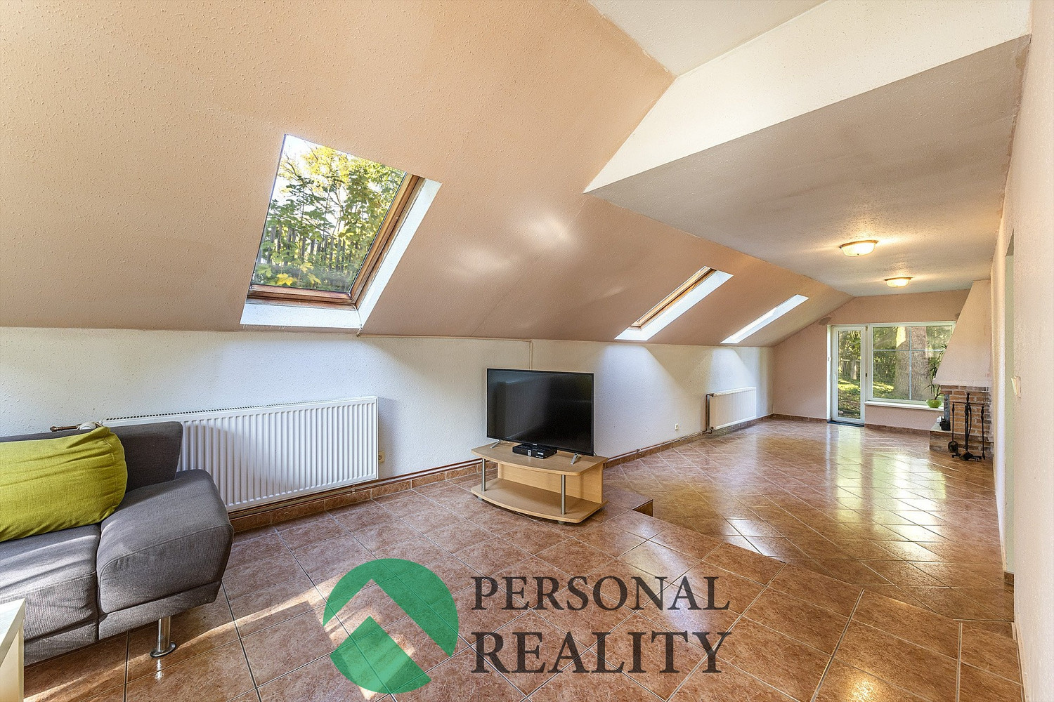 Prodej domu 460 m² s pozemkem 2 975 m² – fotografie 3