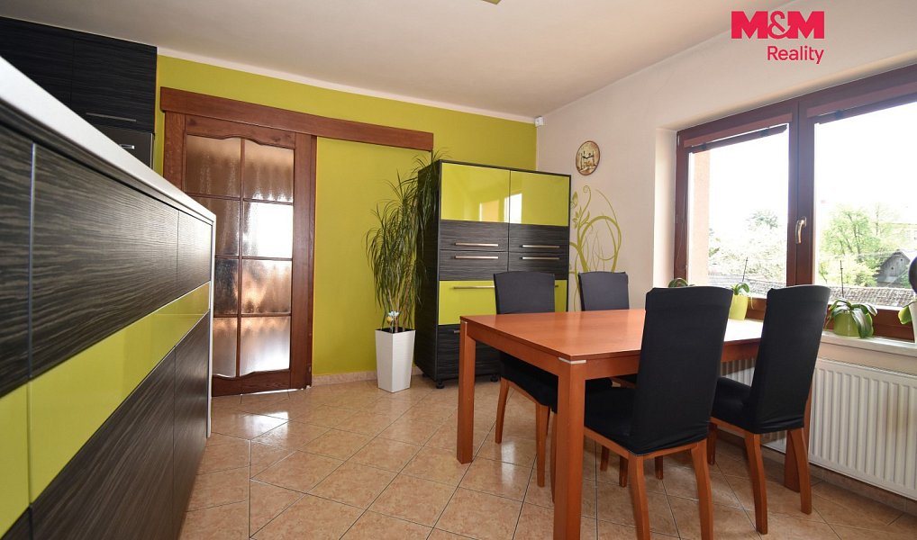 Prodej domu 180 m² s pozemkem 1 217 m², Spálov – náhled fotky 9