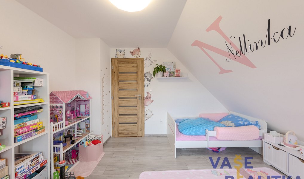 Prodej domu 200 m² s pozemkem 525 m², Jeseník nad Odrou – náhled fotky 16