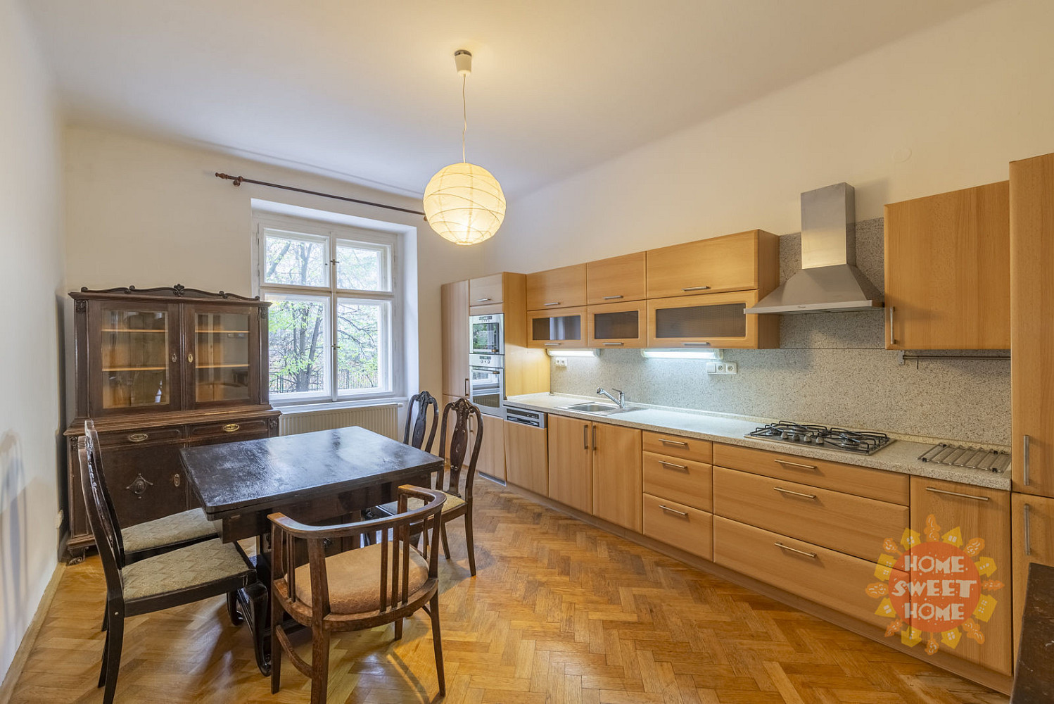 Pronájem bytu 2+1 76 m² — photo 3