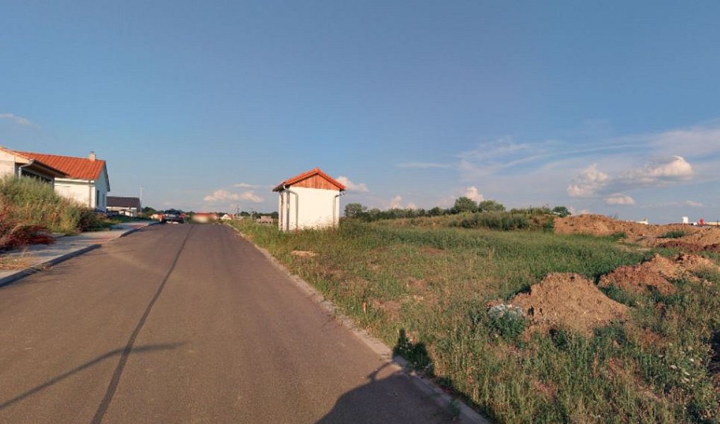 Prodej stavebního pozemku 600 m², Ořechov – náhled fotky 3