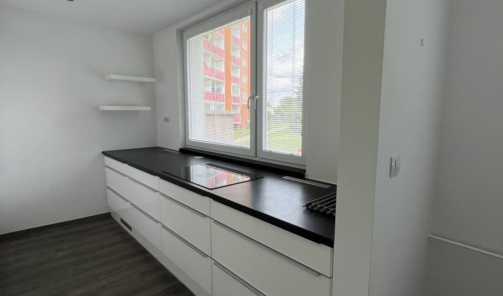 Pronájem bytu 4+kk 84 m², Olomouc – náhled fotky 3