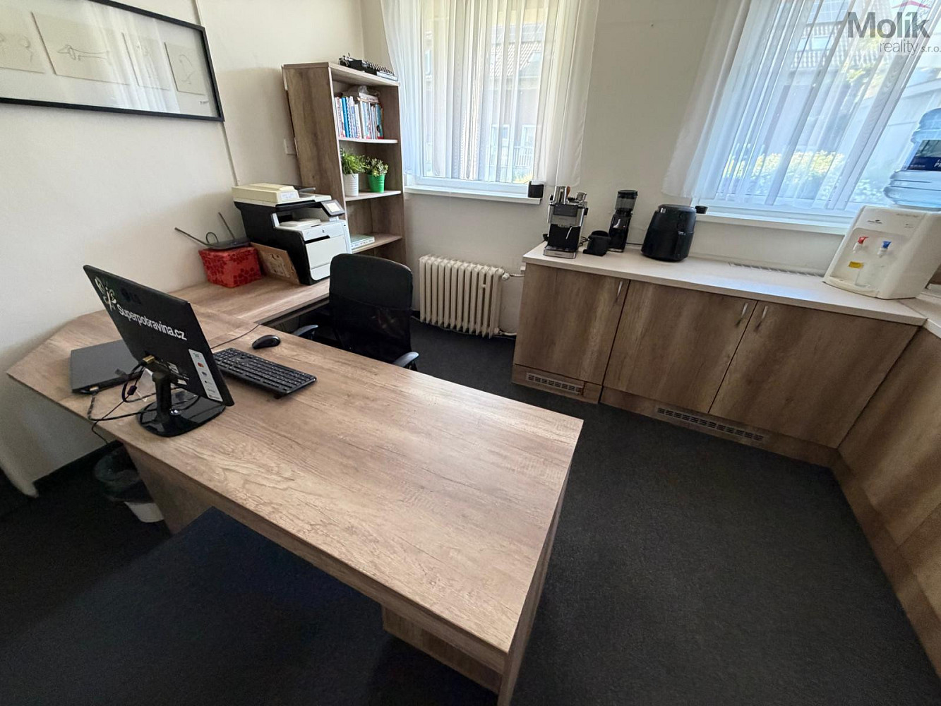Pronájem kanceláře 167 m² – fotografie 4