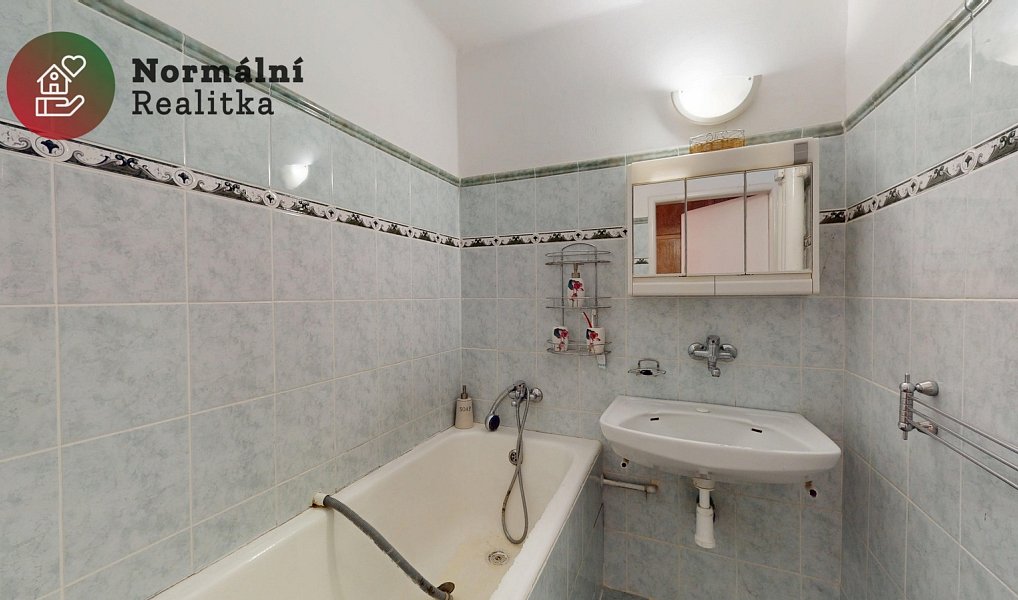 Prodej bytu 3+1 71 m², Teplice – náhled fotky 27