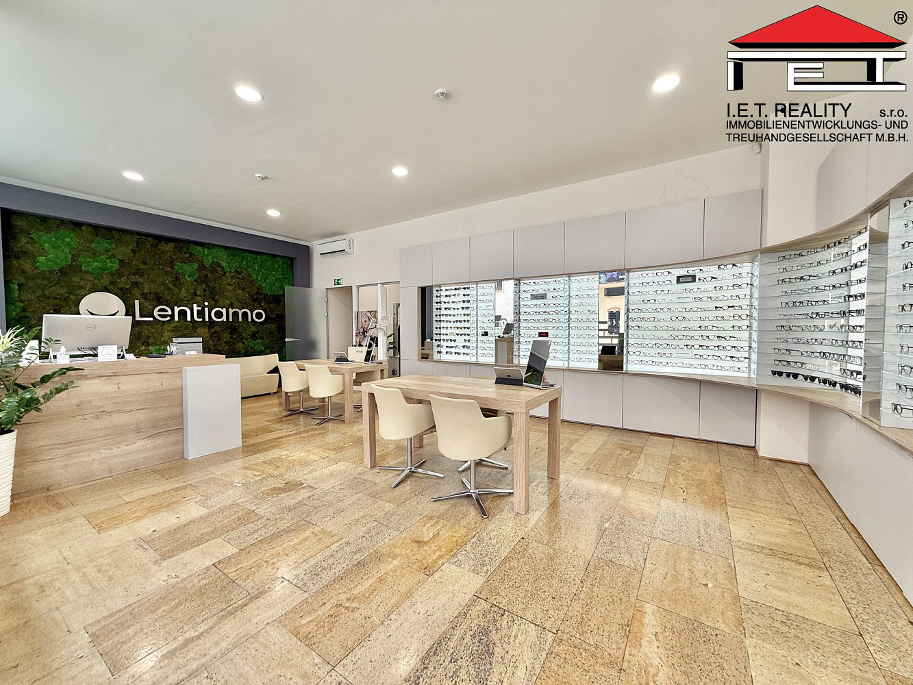 Pronájem obchodních prostor 75 m² – fotografie 4