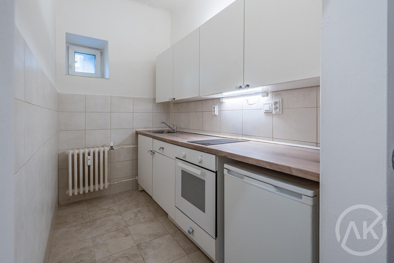 Pronájem bytu 1+kk 39 m² – fotografie 3