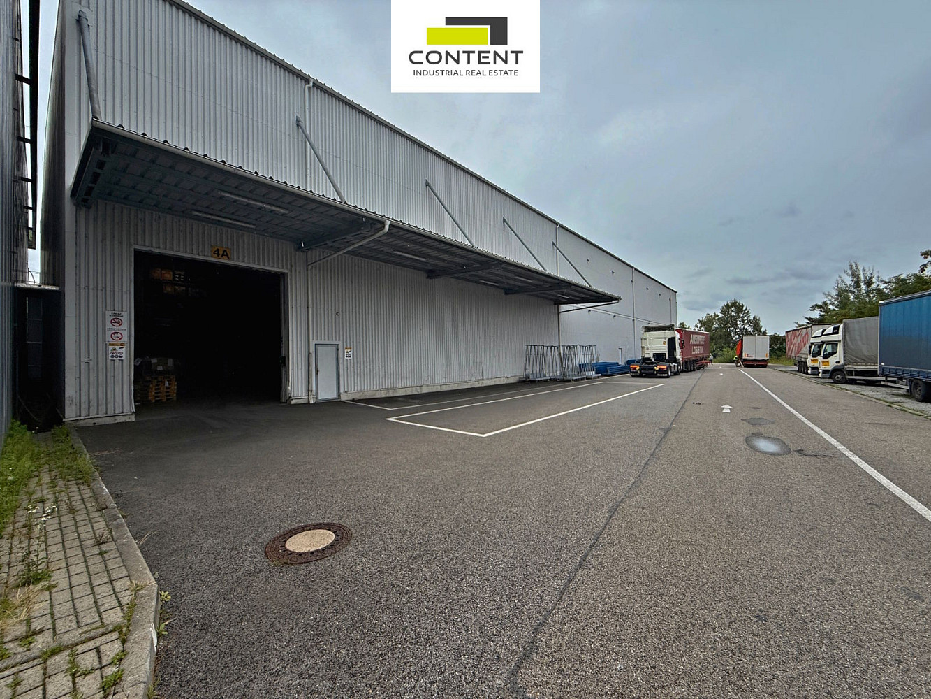 Pronájem skladovacích prostor 2 000 m² – fotografie 4