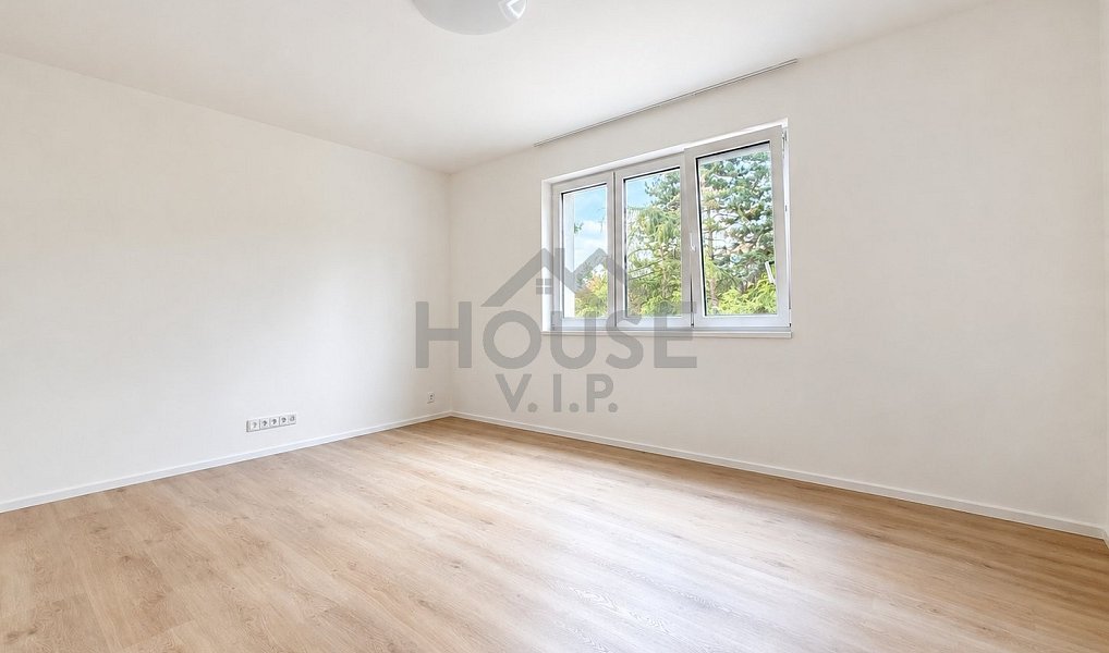 Prodej bytu 3+1 66 m², Praha – náhled fotky 5
