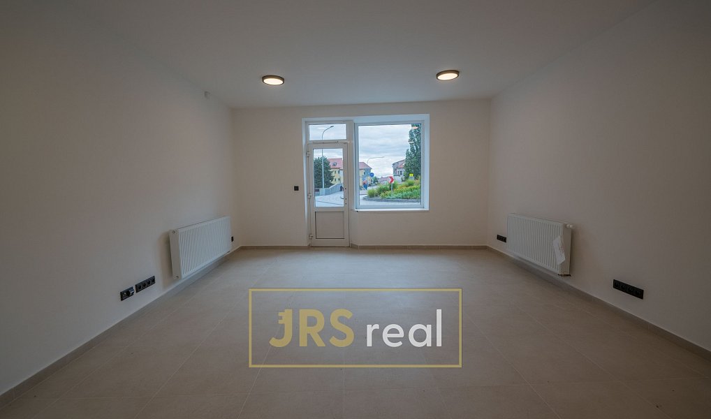 Prodej domu 233 m² s pozemkem 353 m², Veselí nad Moravou – náhled fotky 3