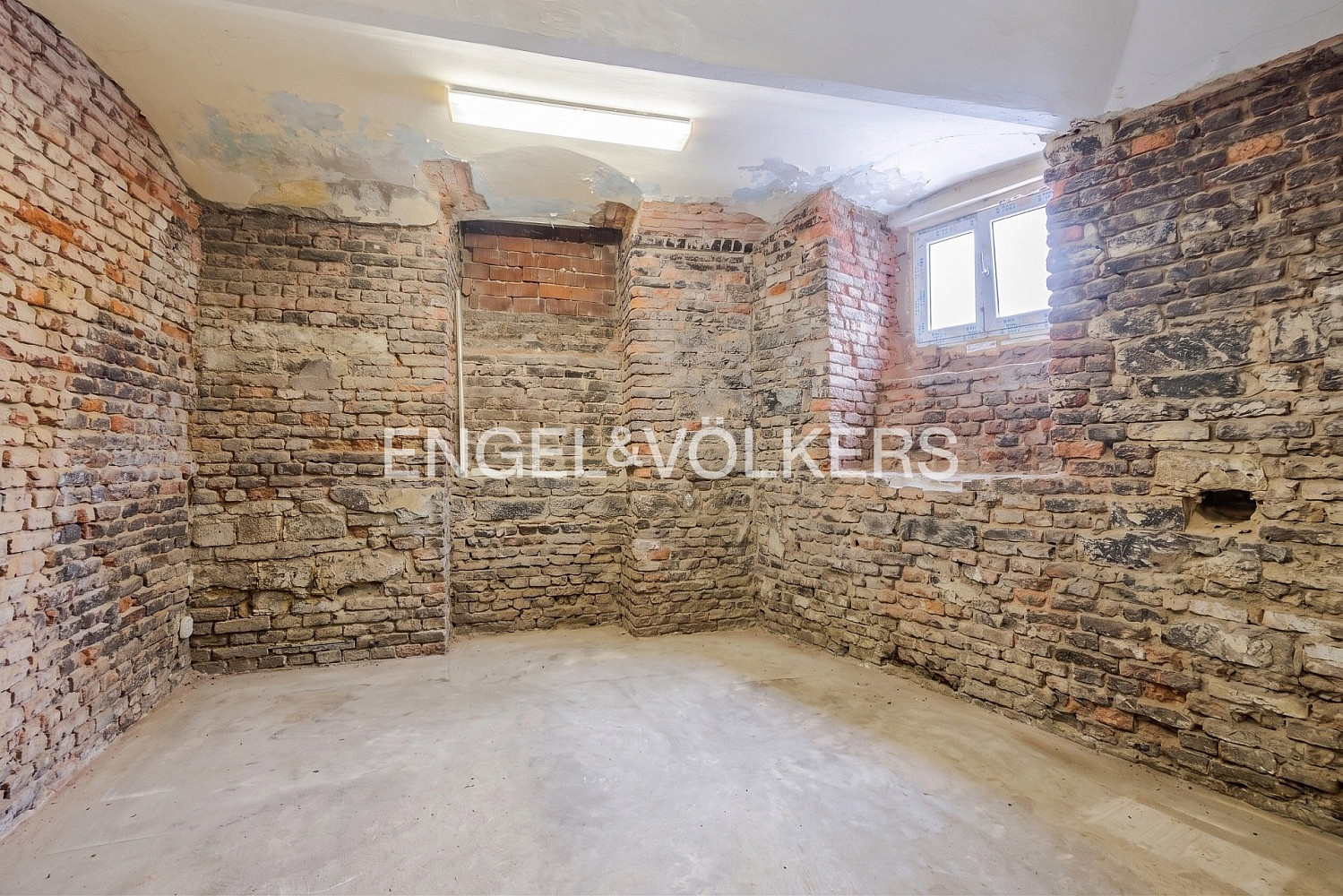Pronájem skladovacích prostor 115 m² – fotografie 4