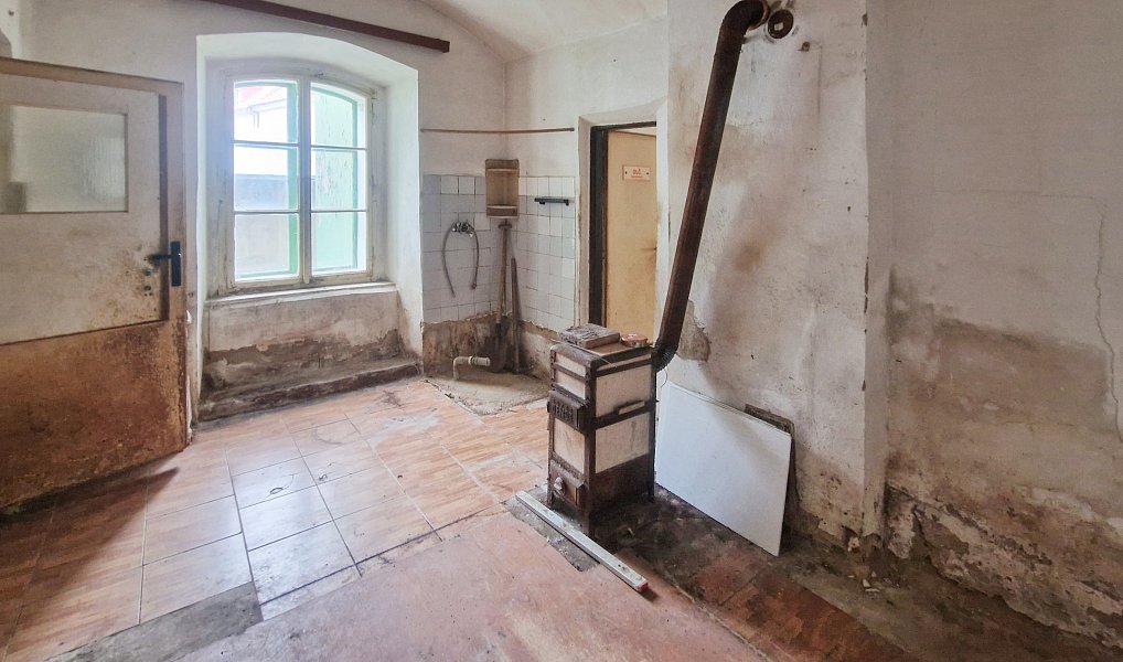 Prodej domu 120 m² s pozemkem 124 m², Louny – náhled fotky 6