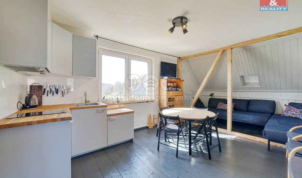 Prodej domu 163 m² s pozemkem 491 m², Kraslice – náhled fotky 2