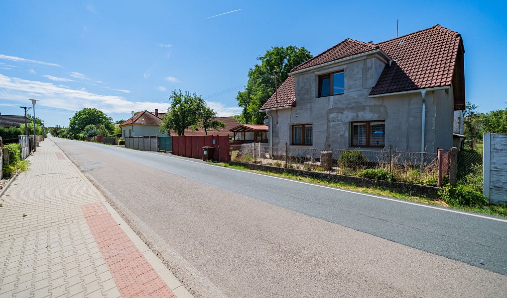 Prodej domu 130 m² s pozemkem 1 444 m², Žáky – náhled fotky 17