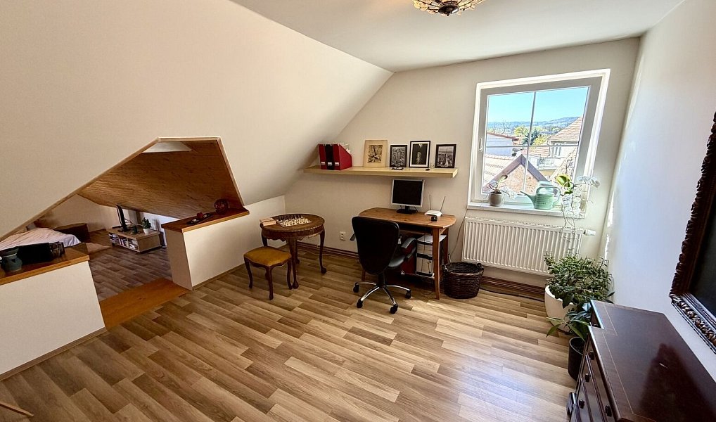 Prodej domu 214 m² s pozemkem 611 m², Stará Huť – náhled fotky 20