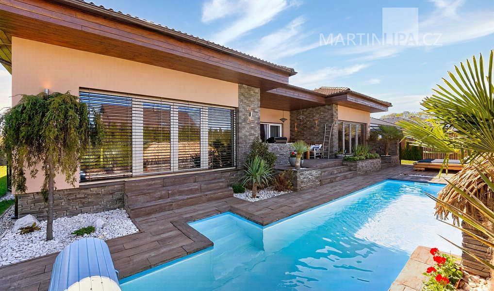 Prodej domu 258 m² s pozemkem 810 m², Veleň – náhled fotky 56