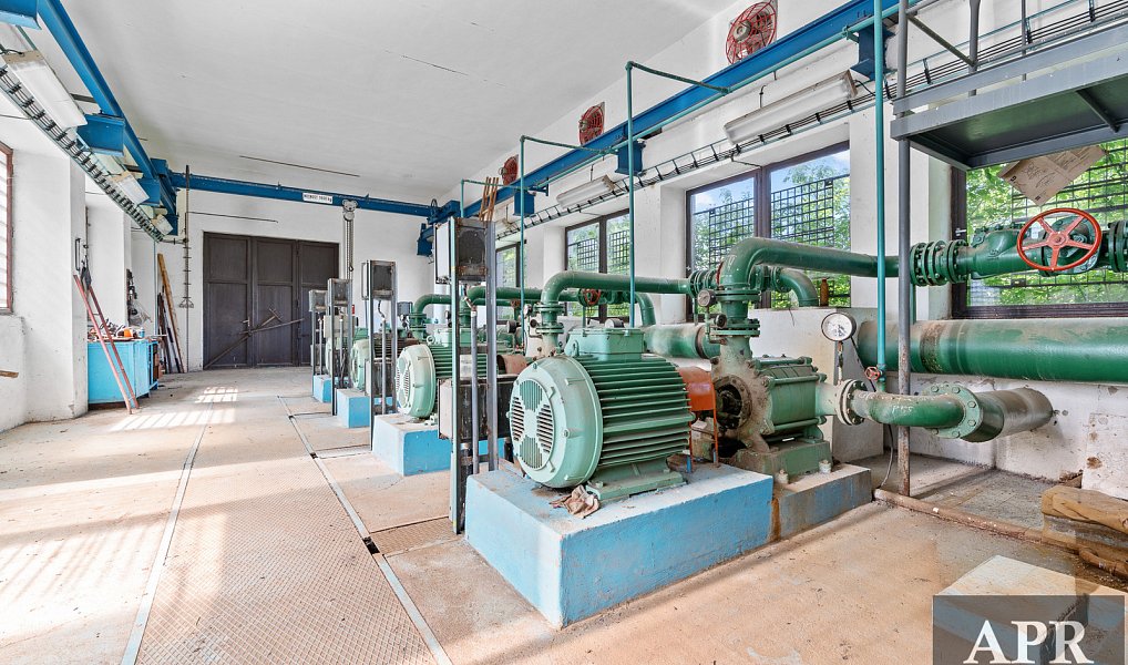 Prodej ubytovacího objektu 192 m², Hluk – náhled fotky 14