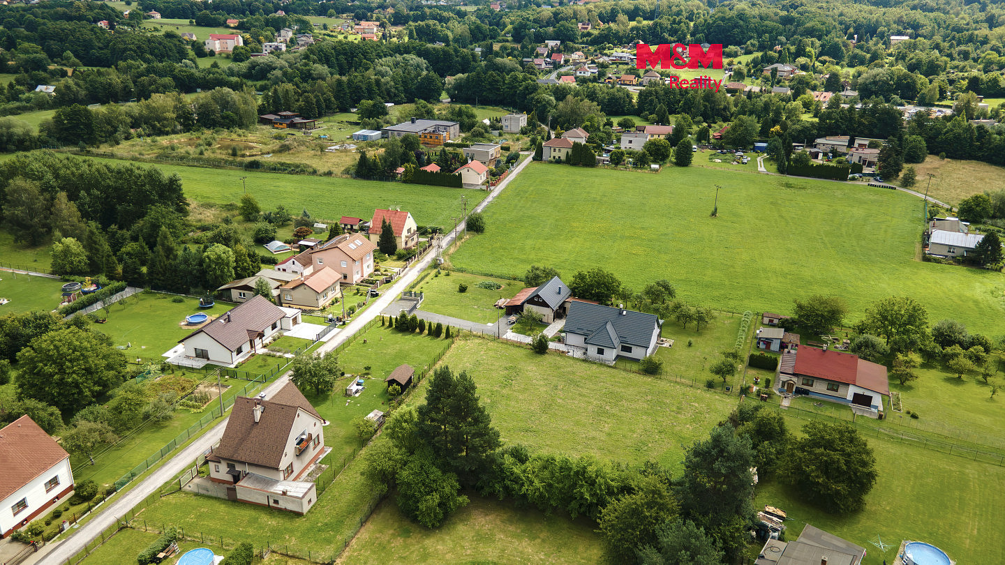 Prodej stavebního pozemku 2 145 m²