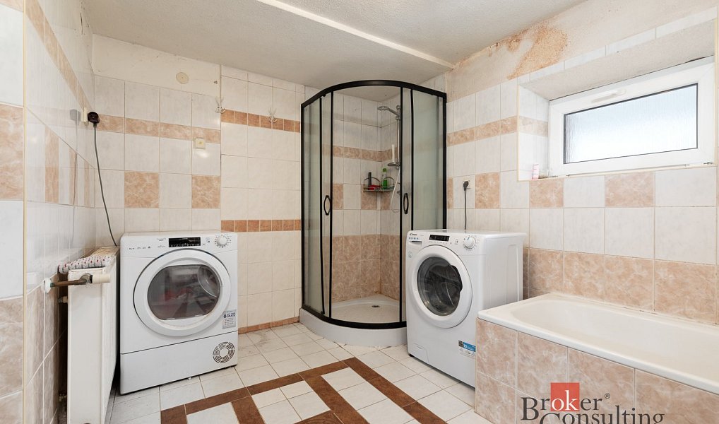 Prodej domu 220 m² s pozemkem 534 m², Kravaře – náhled fotky 27