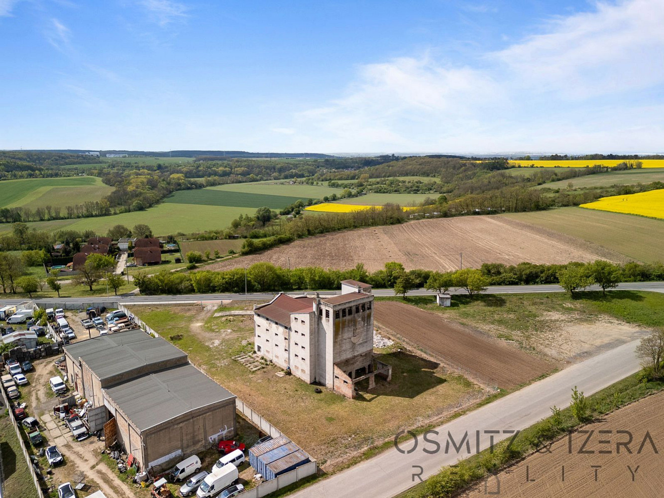 Prodej skladovacích prostor 3 671 m² – fotografie 2
