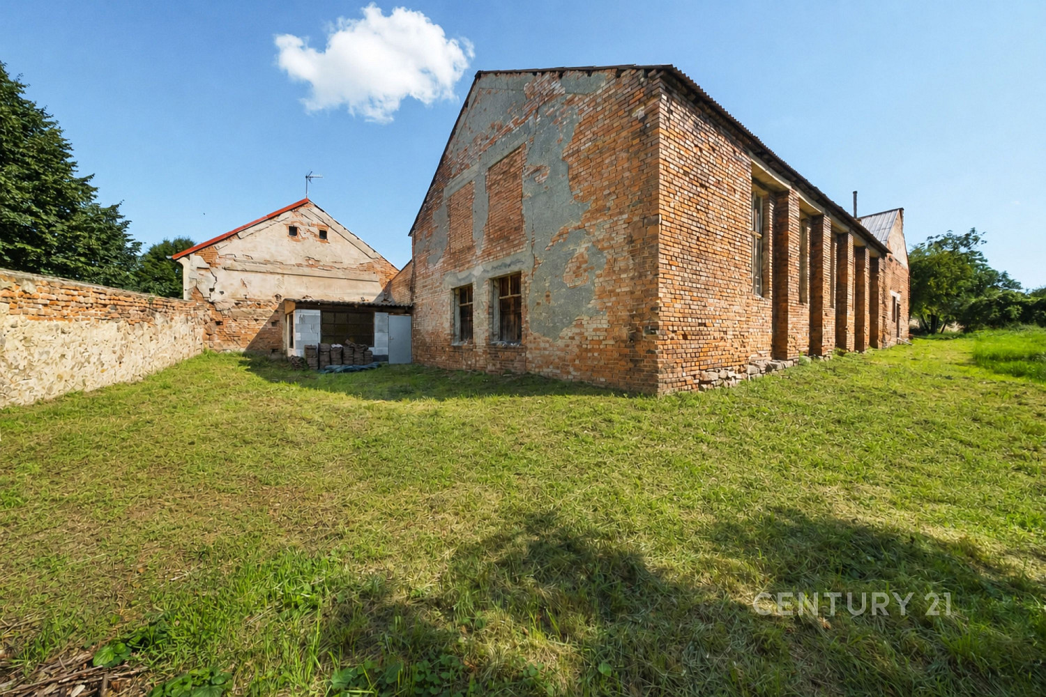 Prodej komerčního objektu (jiného typu) 354 m² – fotografie 2