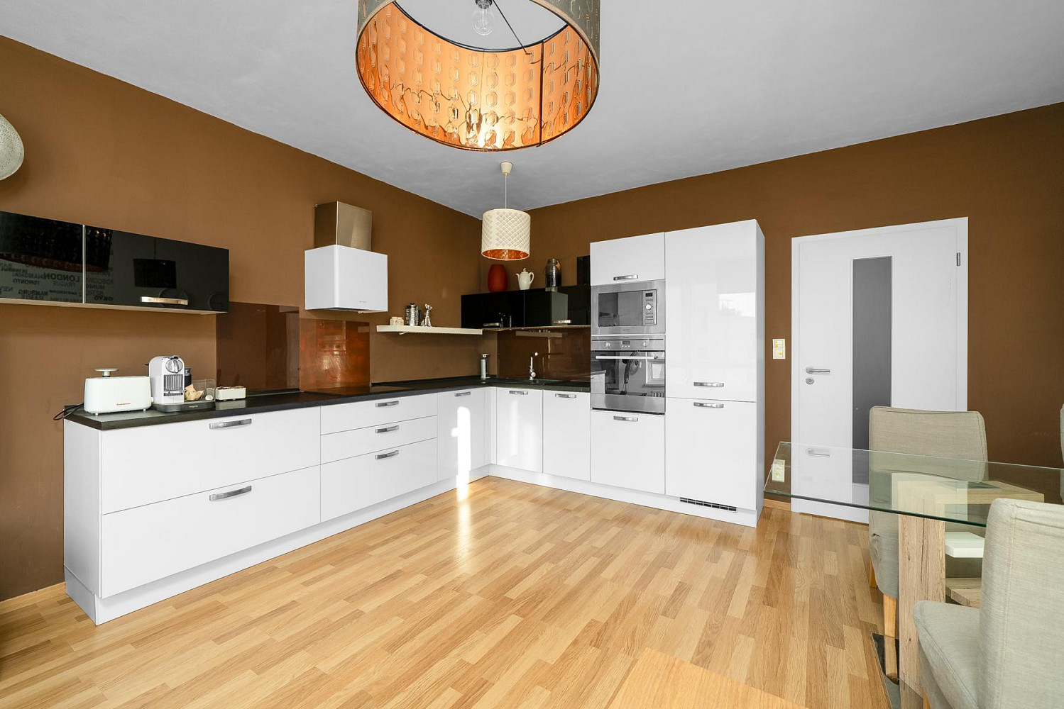 Pronájem bytu 2+kk 60 m² – fotografie 4