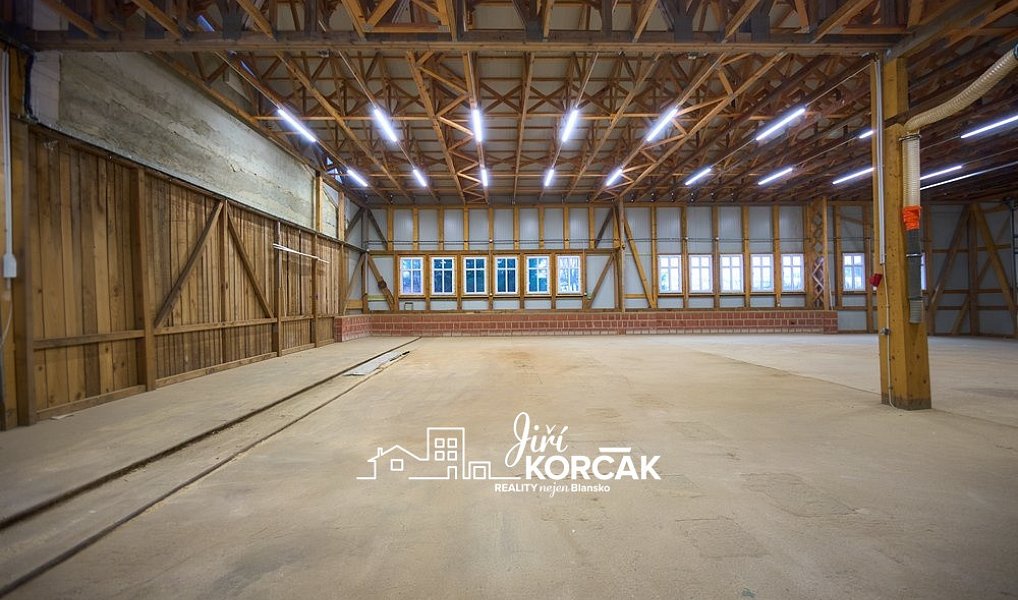 Prodej výrobních prostor 350 m², Blansko – náhled fotky 12