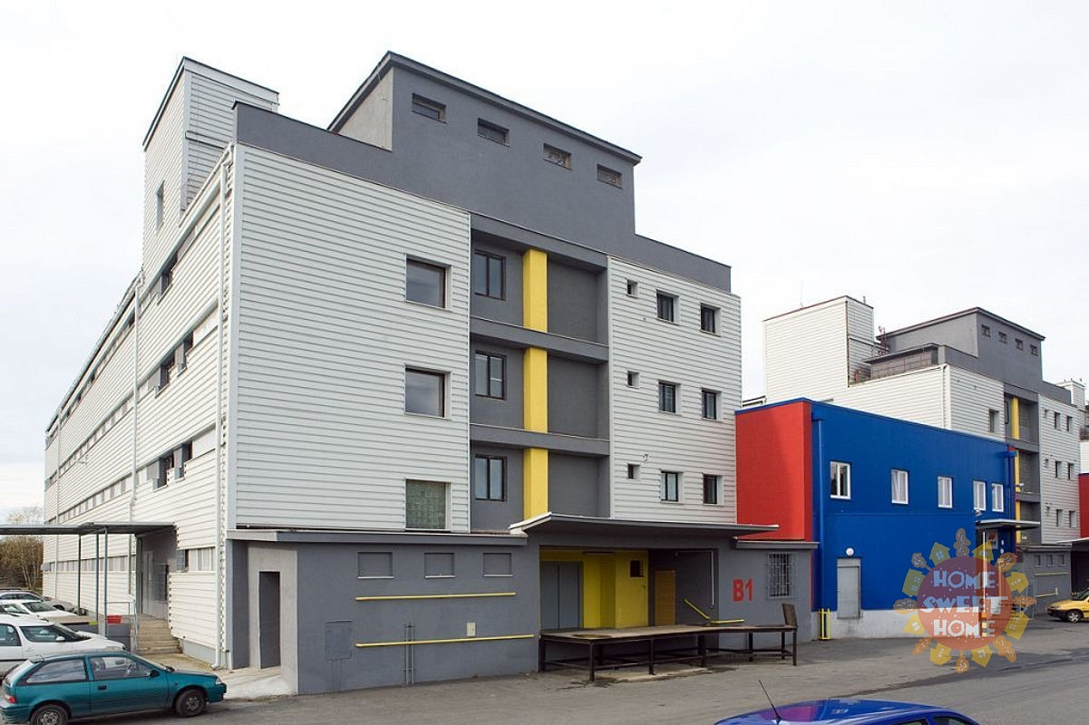 Pronájem skladovacích prostor 1 395 m² – fotografie 5