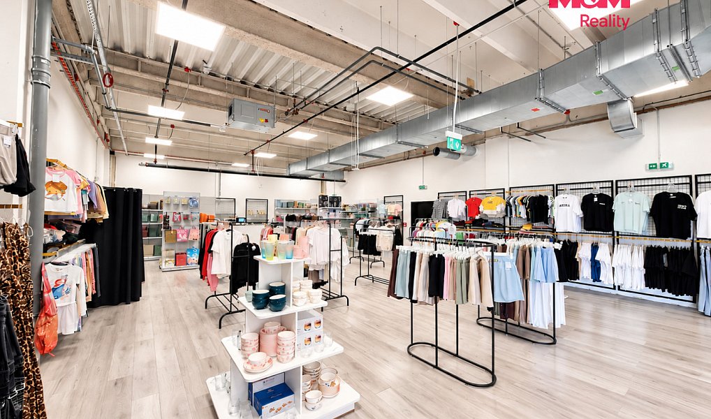 Pronájem obchodních prostor 119 m², Hradec Králové – náhled fotky 2