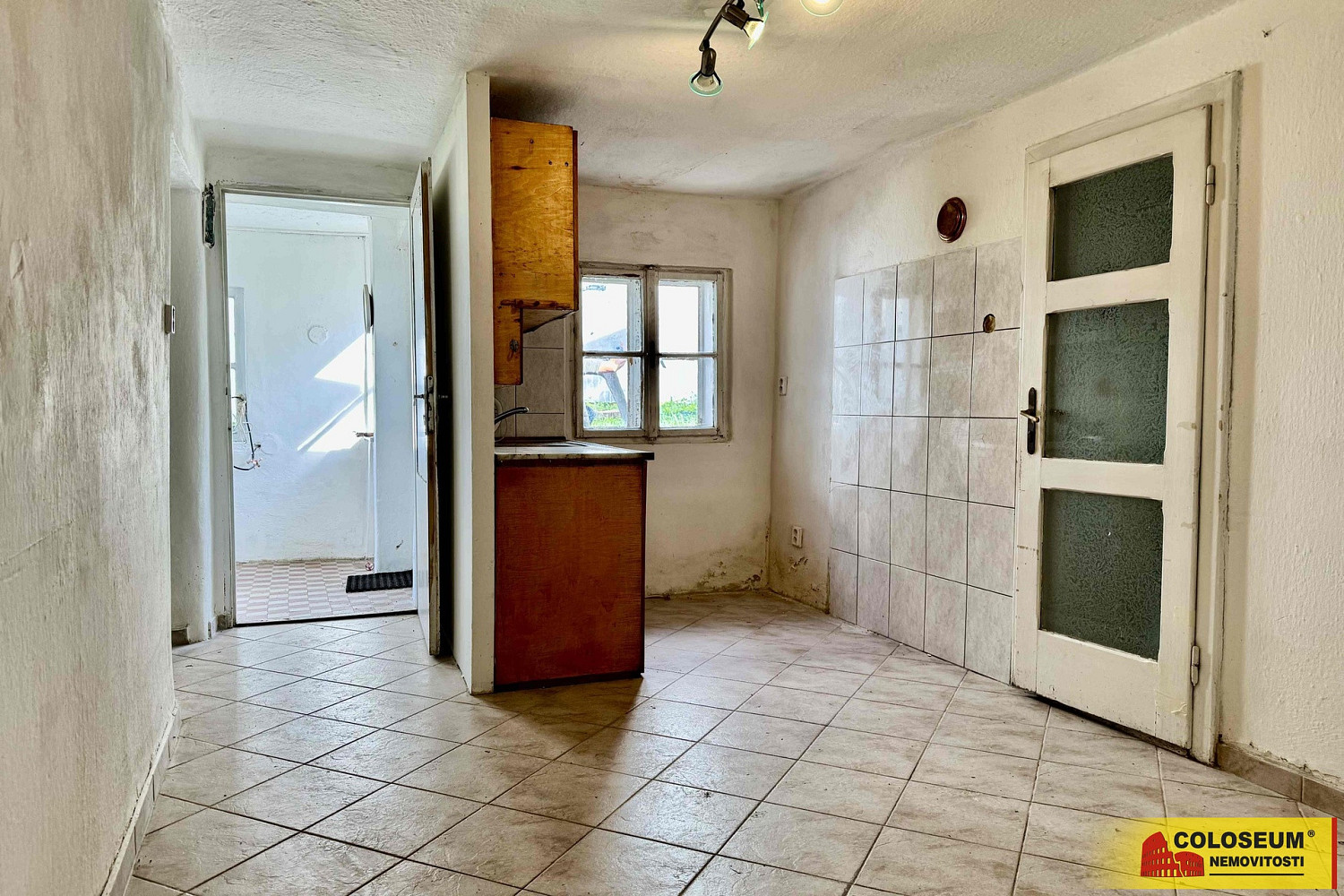 Prodej domu 60 m² s pozemkem 1 186 m² – pohled 3