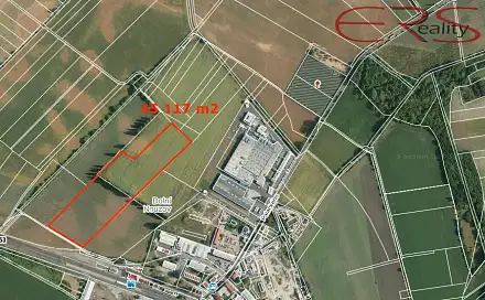 Prodej pole 45 243 m², Velim, okres Kolín