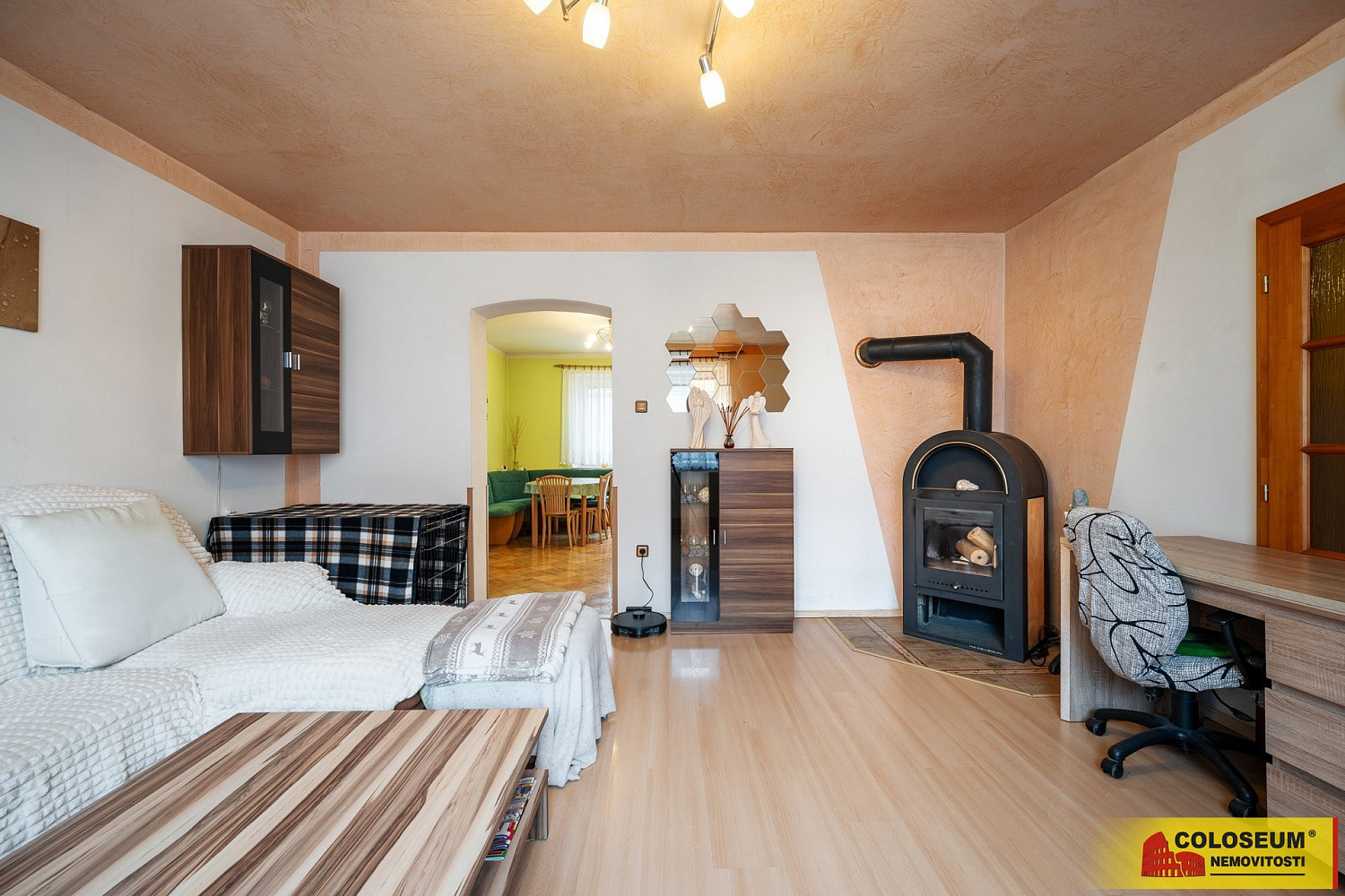 Prodej domu 107 m² s pozemkem 217 m² – fotografie 2