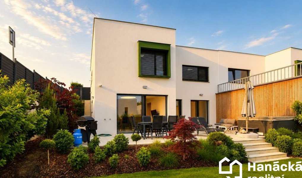 Prodej domu 200 m² s pozemkem 397 m², Olomouc – náhled fotky 8