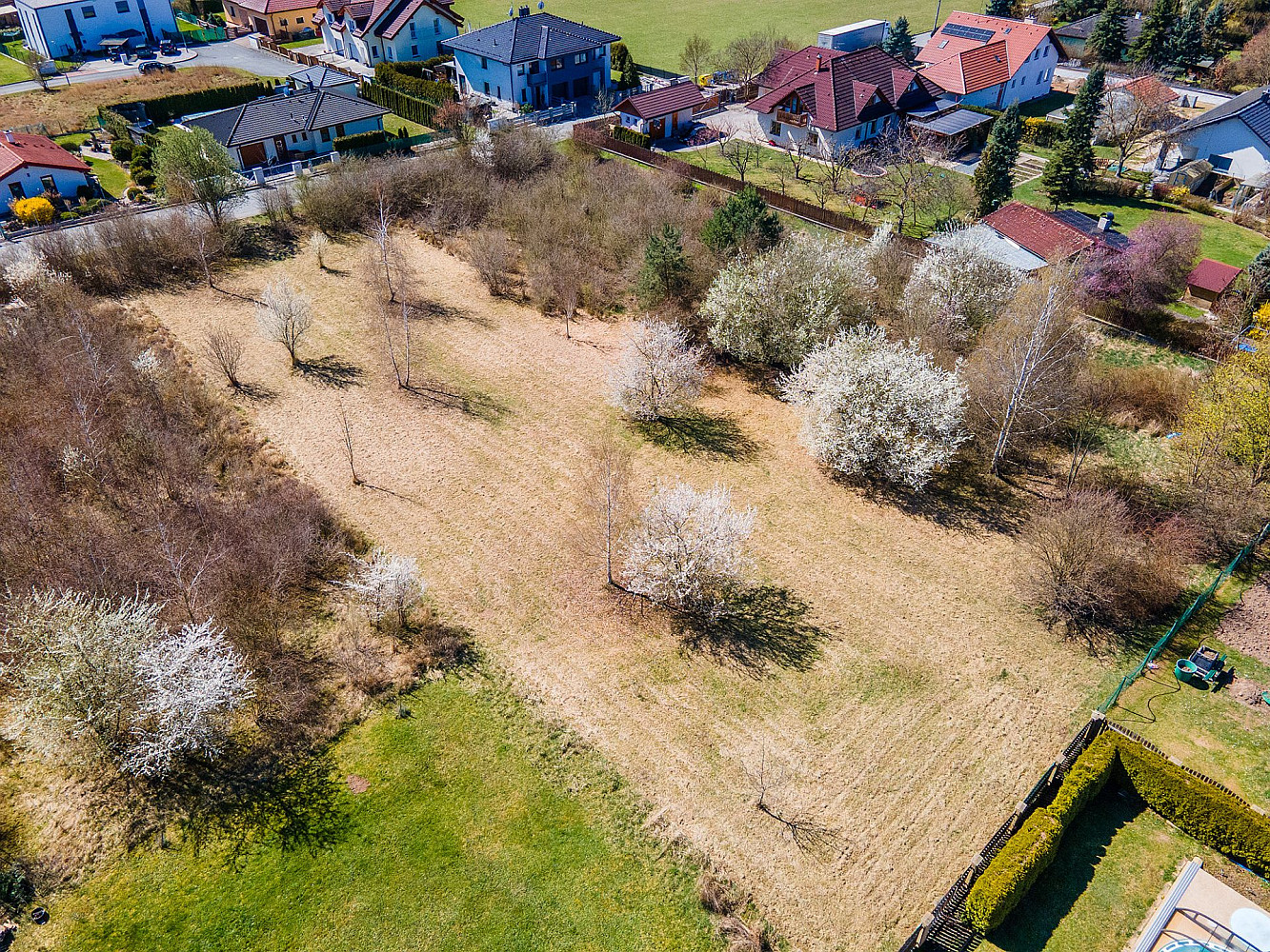 Prodej stavebního pozemku 940 m² - Widok 5
