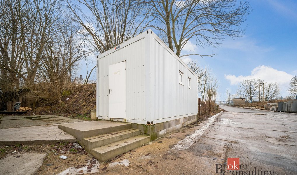 Pronájem skladovacích prostor 350 m², Stěžery – náhled fotky 11