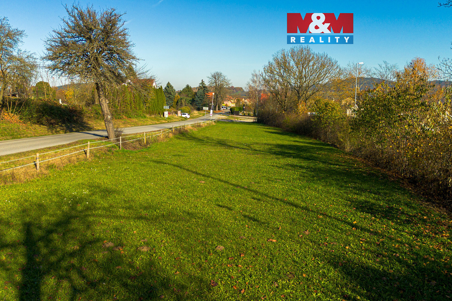 Prodej stavebního pozemku 1 642 m²