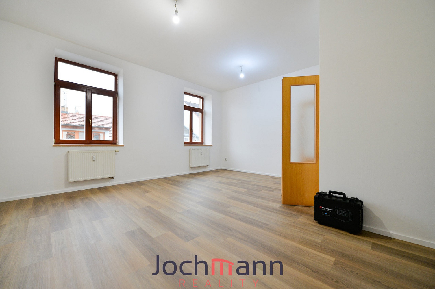 Pronájem bytu 2+kk 46 m² – pohled 2