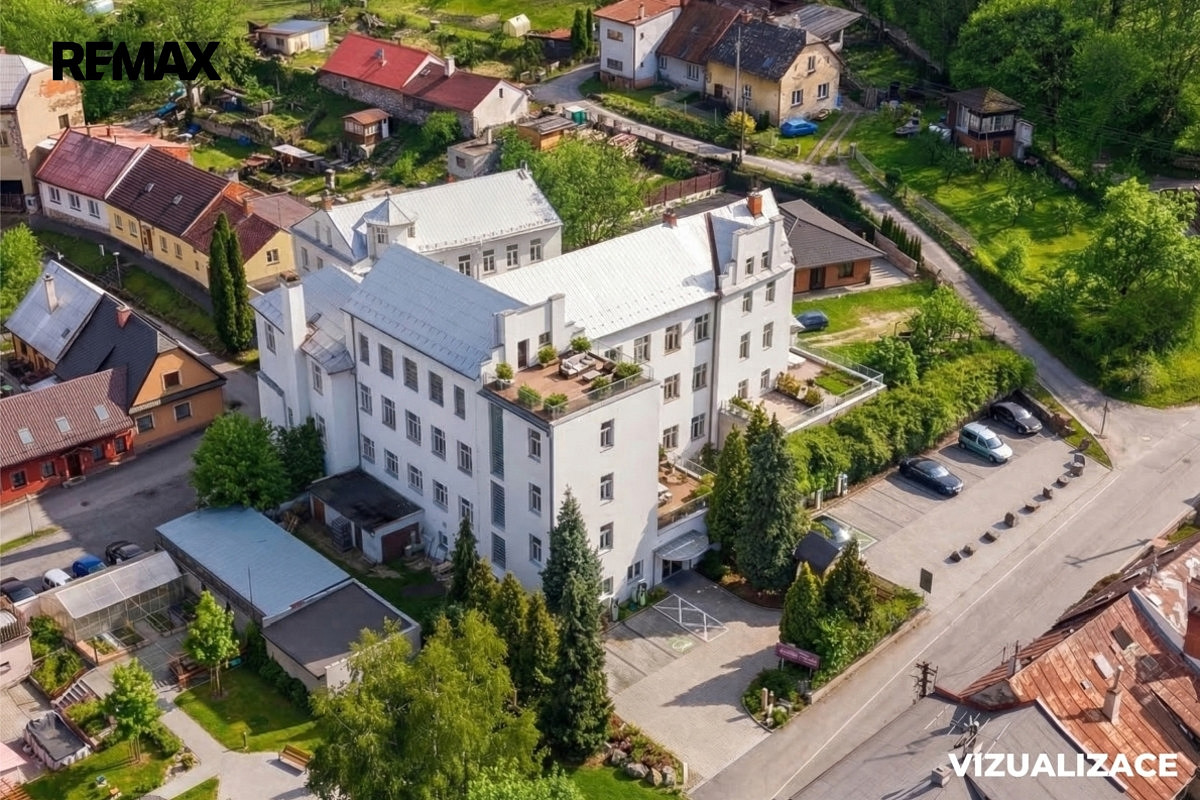 Prodej komerčního objektu (jiného typu) 3 254 m²