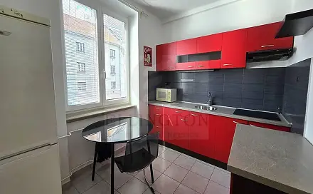 Pronájem bytu 1+1 39 m², Ke Strašnické, Praha 10 - Strašnice