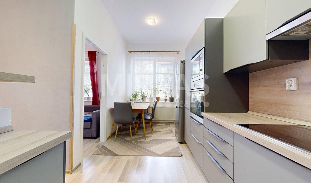Prodej bytu 3+kk 68 m², Milovice – náhled fotky 4