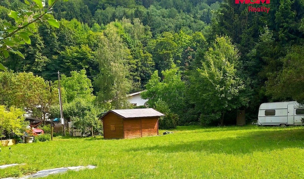 Prodej stavebního pozemku 1 277 m², Záchlumí – náhled fotky 5