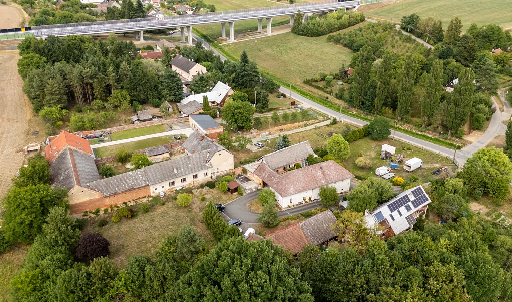 Prodej stavebního pozemku 4 214 m², Fryšták – náhled fotky 16