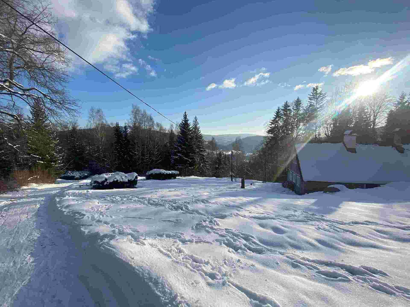 Prodej pozemku 590 m²