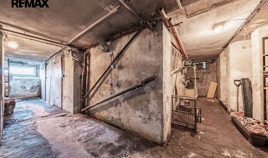 Prodej domu 260 m² s pozemkem 180 m², Krupka – náhled fotky 50