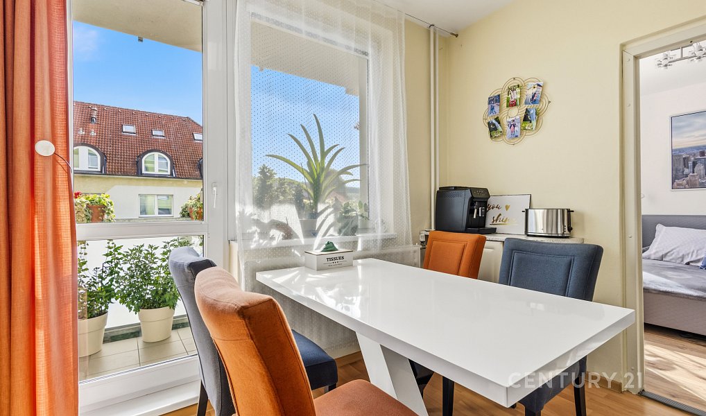 Prodej bytu 3+1 69 m², Velká nad Veličkou – náhled fotky 4