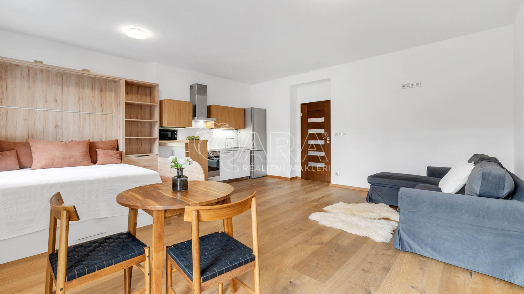 Pronájem bytu 2+kk 59 m² – fotografie 2
