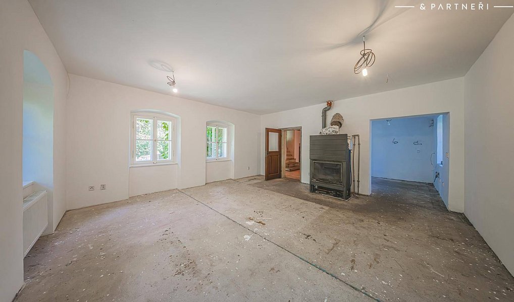 Prodej domu 300 m² s pozemkem 5 559 m², Hořice – náhled fotky 9