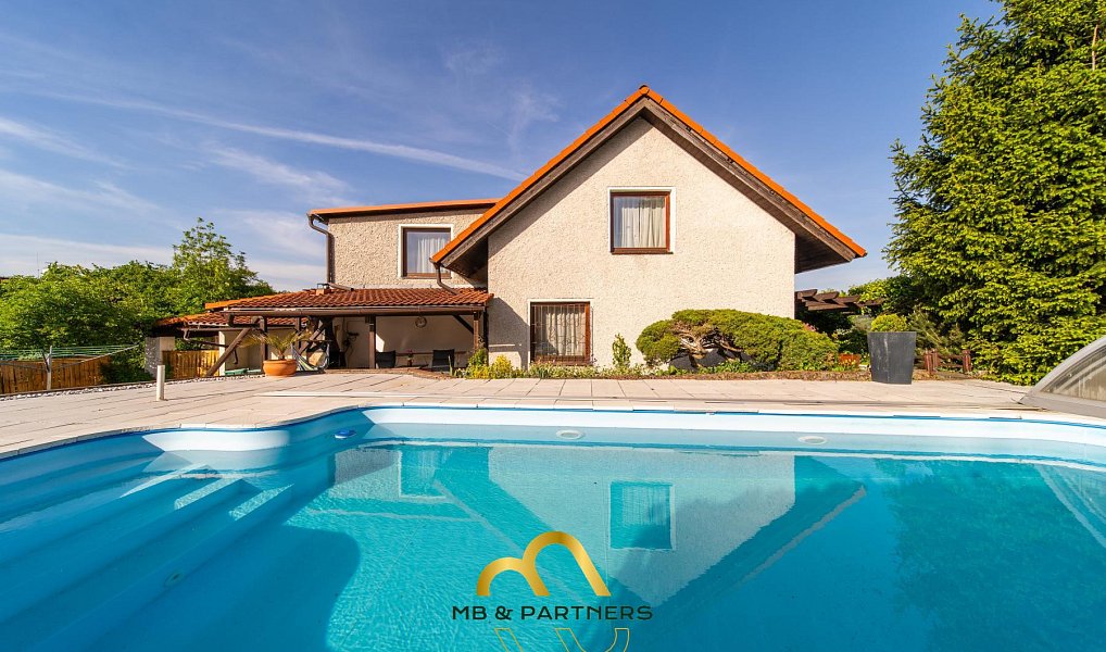 Prodej domu 232 m² s pozemkem 978 m², Zdice – náhled fotky 12
