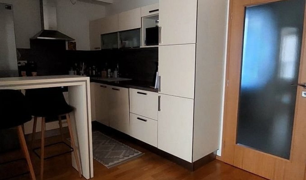 Prodej bytu 3+1 76 m², Praha – náhled fotky 10